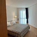 מלון דירות Nauthotel 4*