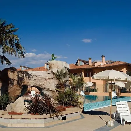 Nauthotel Apartmanhotel 4*